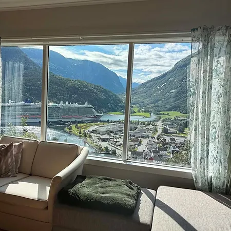 House With The View * Hellesylt
